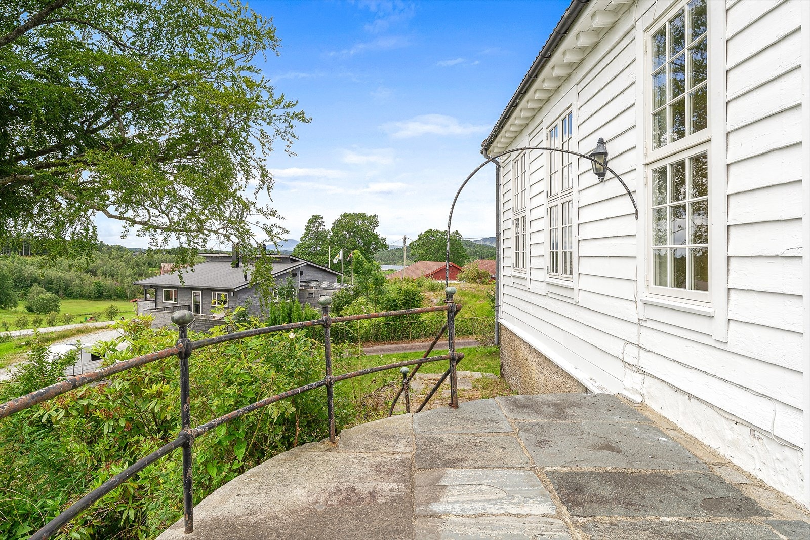 Terrasse i betong/skifer Galleribilde