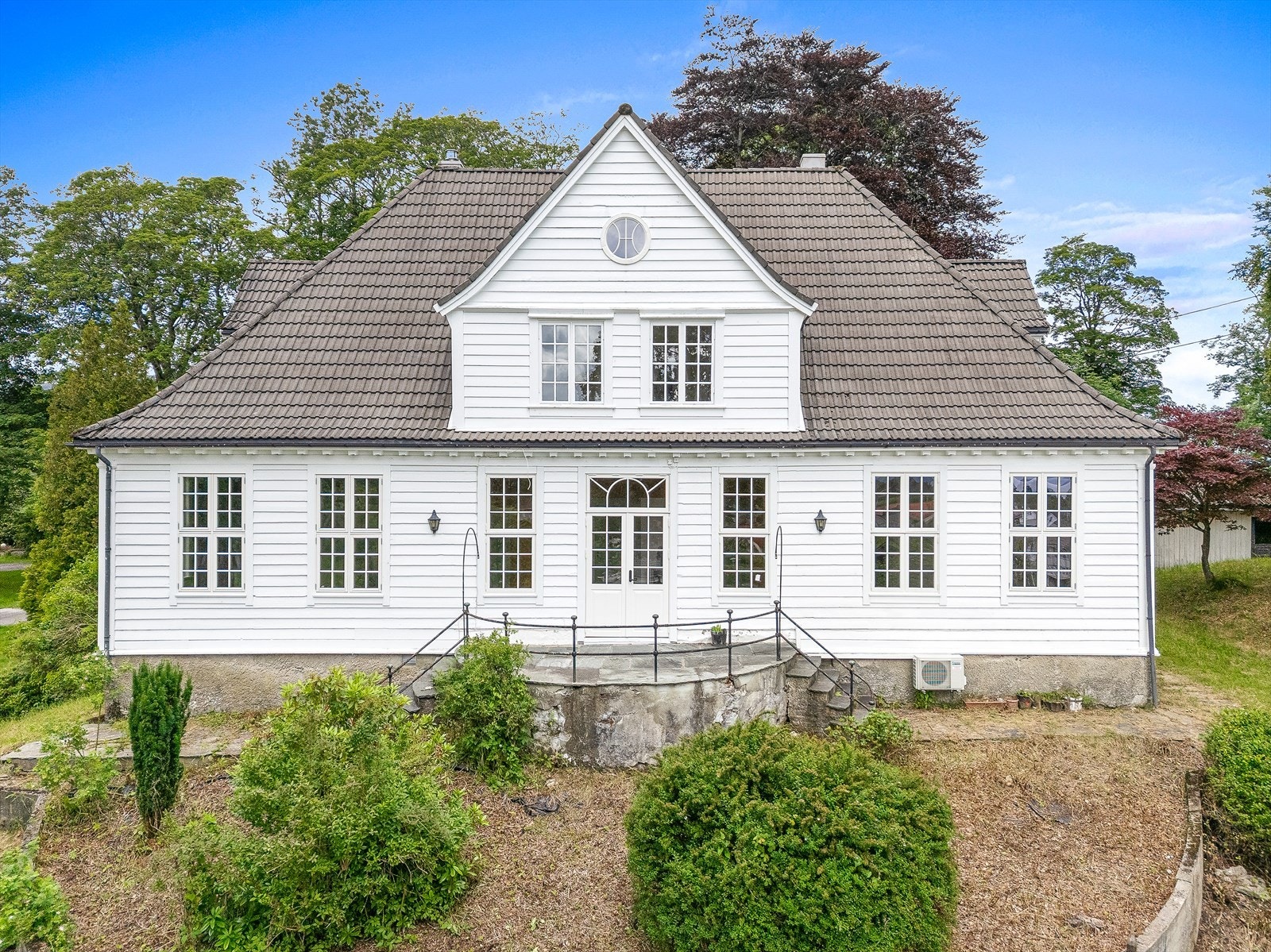 Herskapelig enebolig Galleribilde