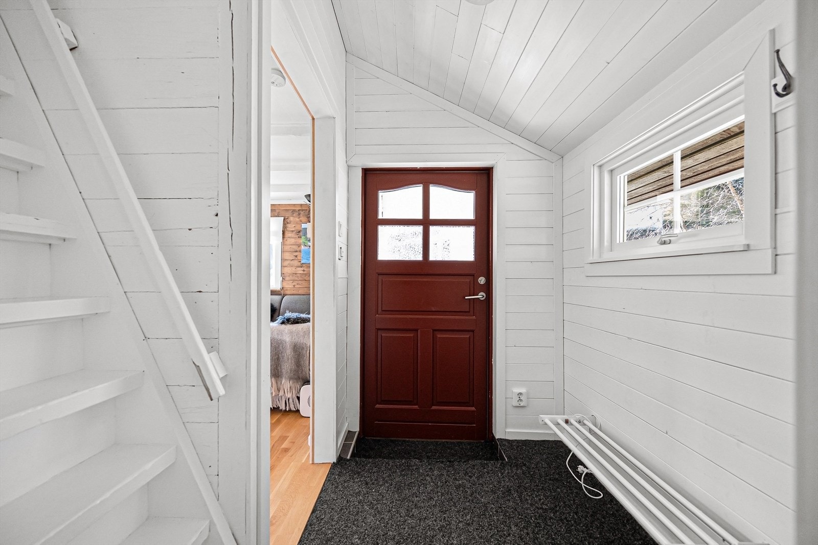 Opp til hemsen. Galleribilde