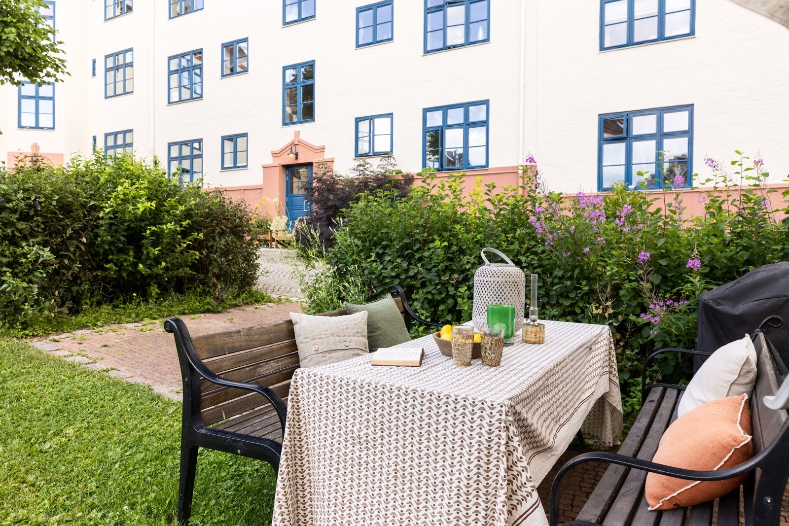 Tysklandsgården er en særdeles flott Torshovgård med et fantastisk bomiljø for både store- og små, og nydelig gårdsrom. Galleribilde