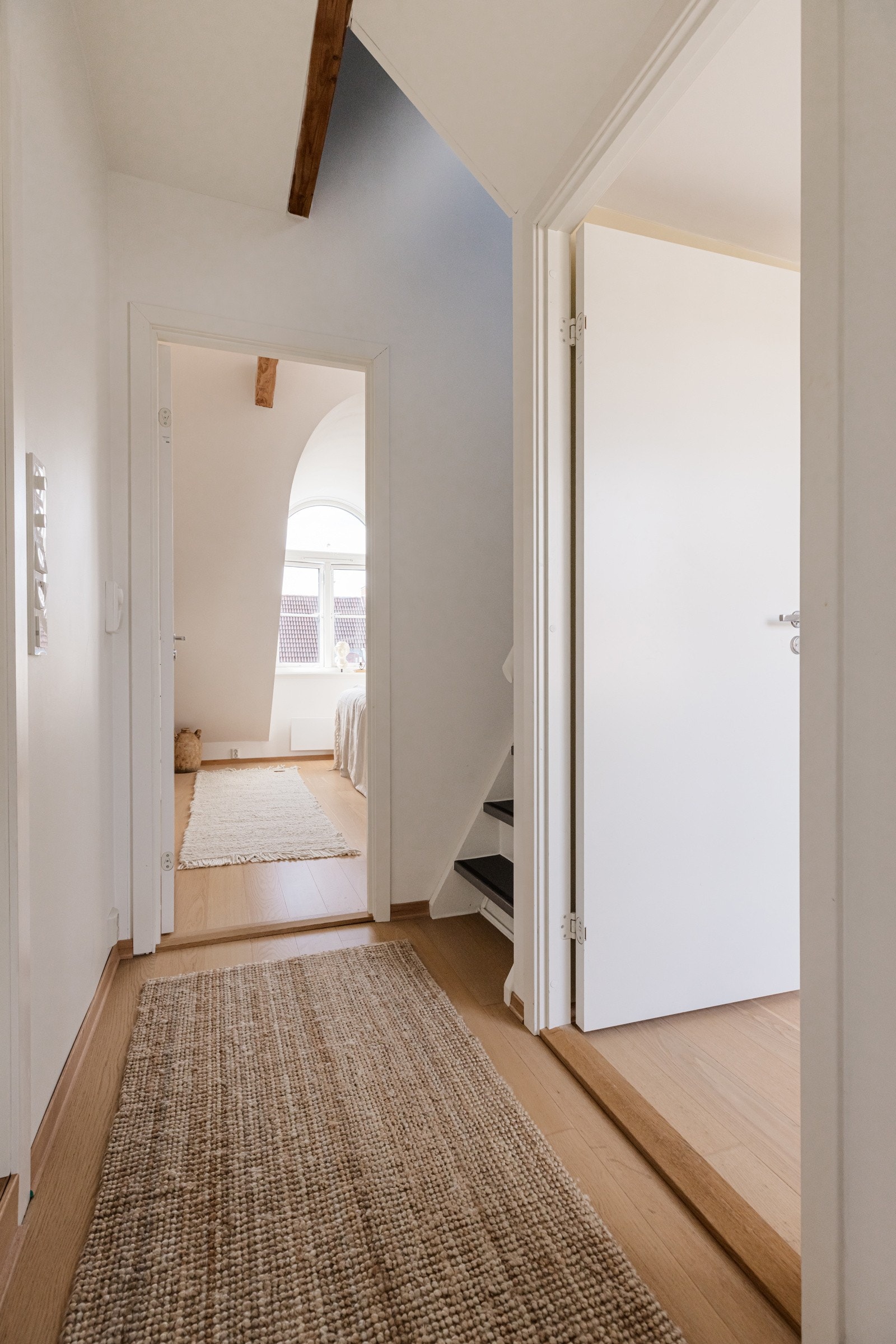 Det er veldig mye oppbevaringsmuligheter i leiligheten Galleribilde