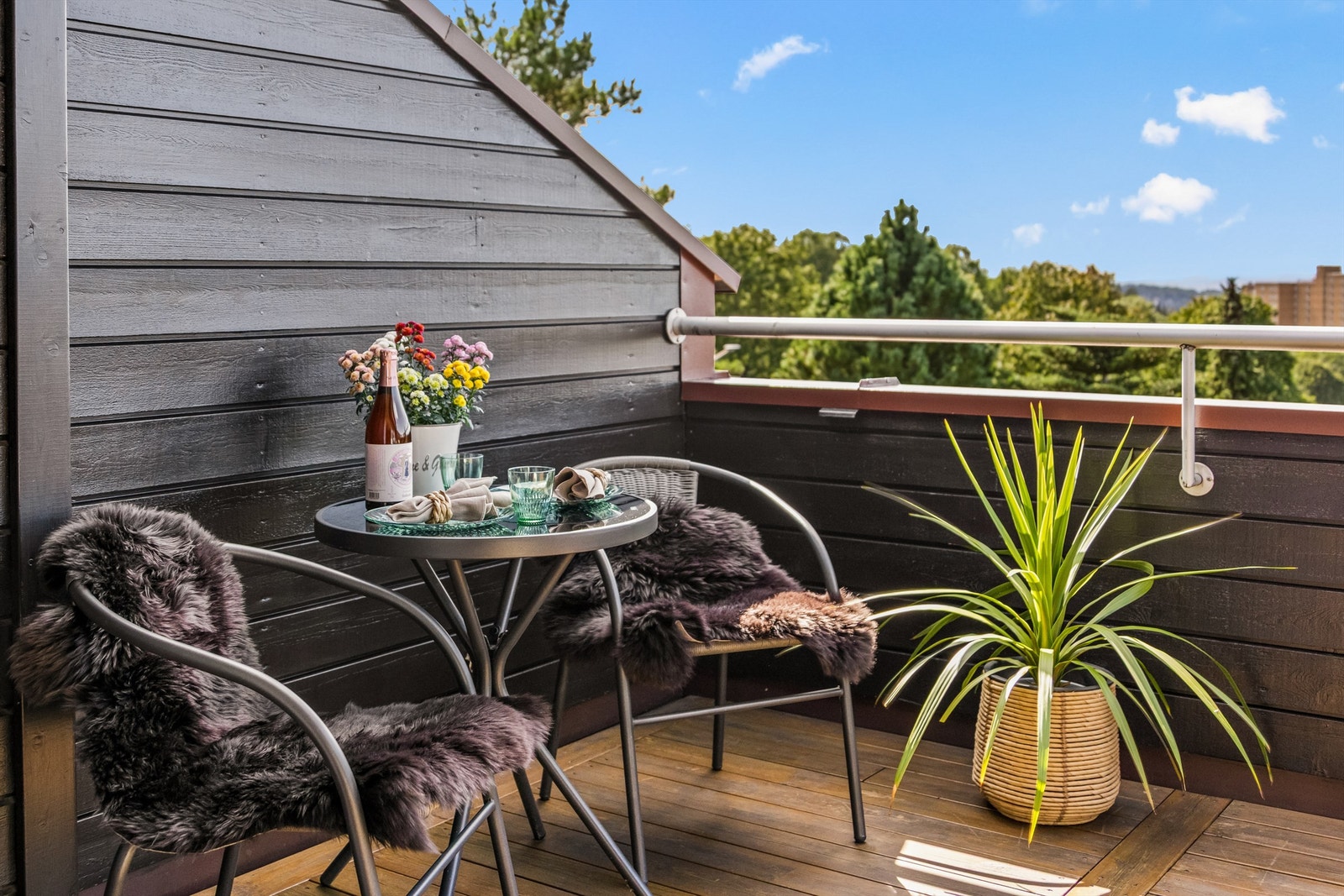 En god forlengelse av stuen på varme sommerdager. Galleribilde