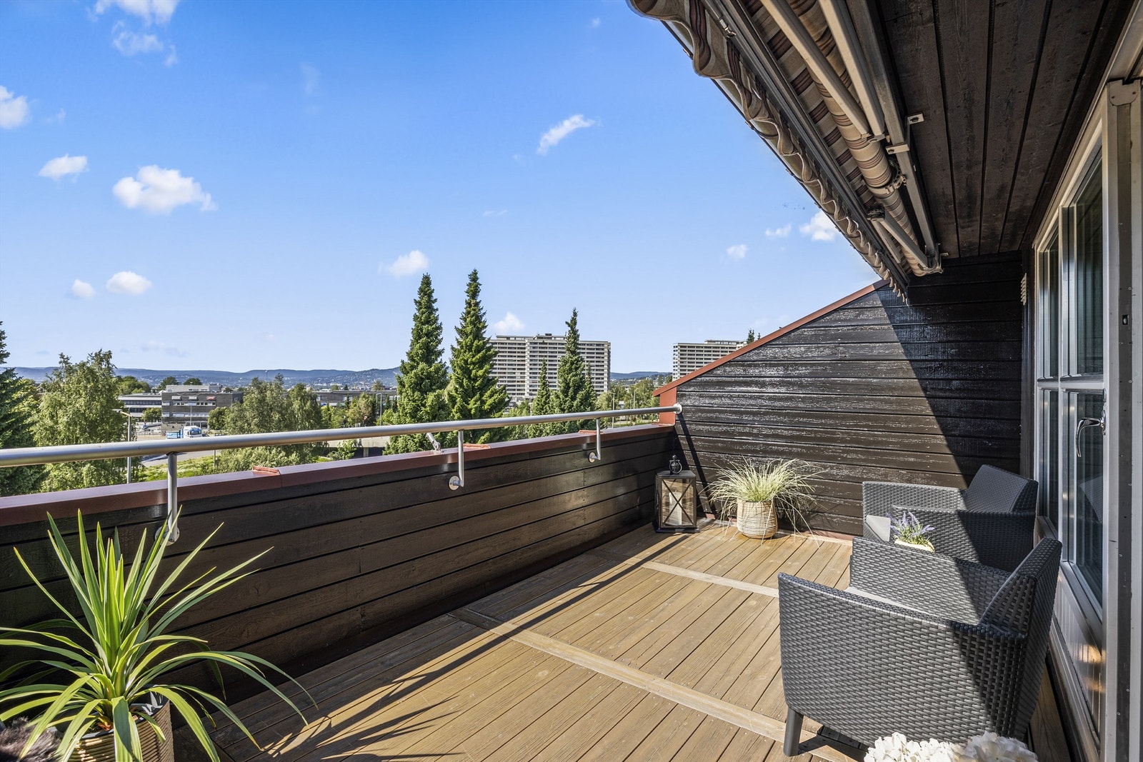 Fantastisk utsikt fra terrassen Galleribilde