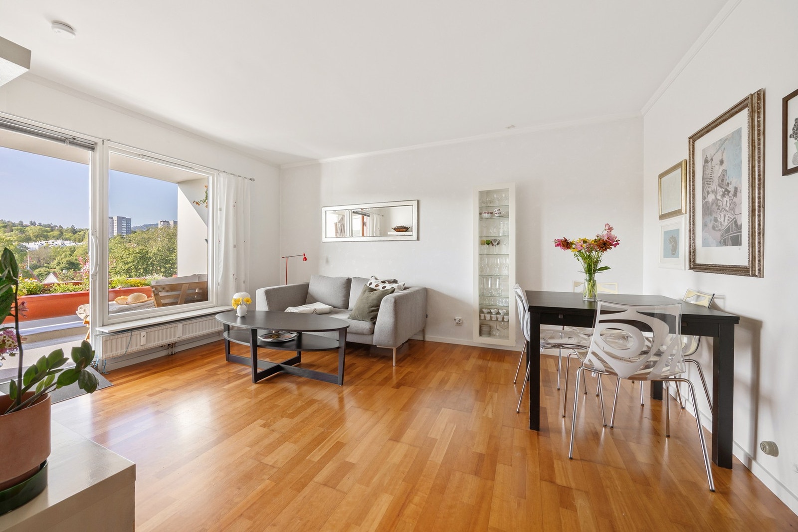 Oppvarming er inkludert i felleskostnader. Galleribilde