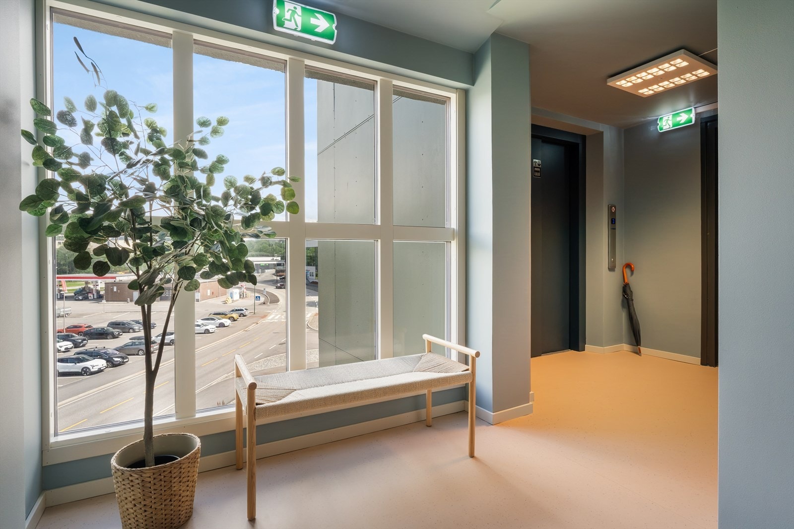 Pent fellesareal tar i mot deg! Enkel adkomst med heis Galleribilde