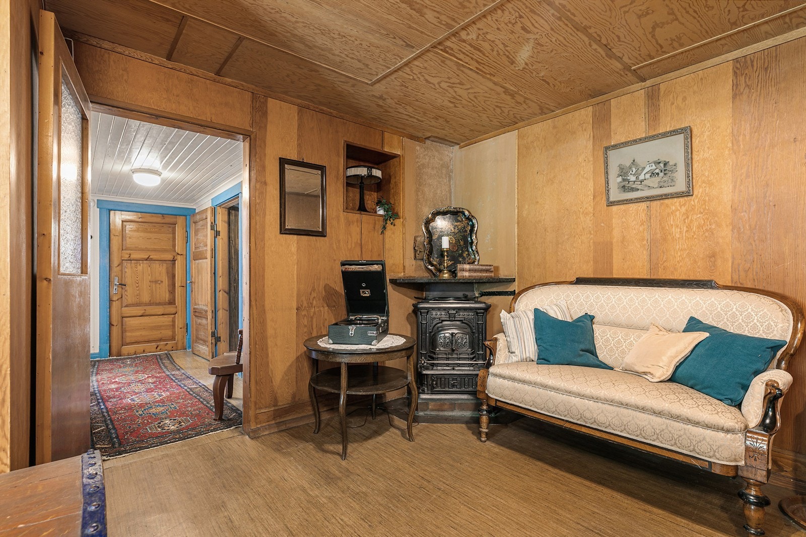 Perfekt som lesekrok, samtalerom eller en plass for ro og avslapning med historisk preg Galleribilde