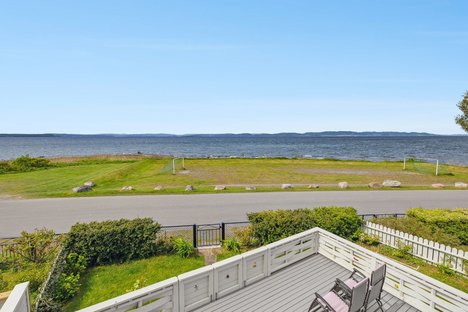 Fantastisk utsikt fra hovedsoverommet. Galleribilde