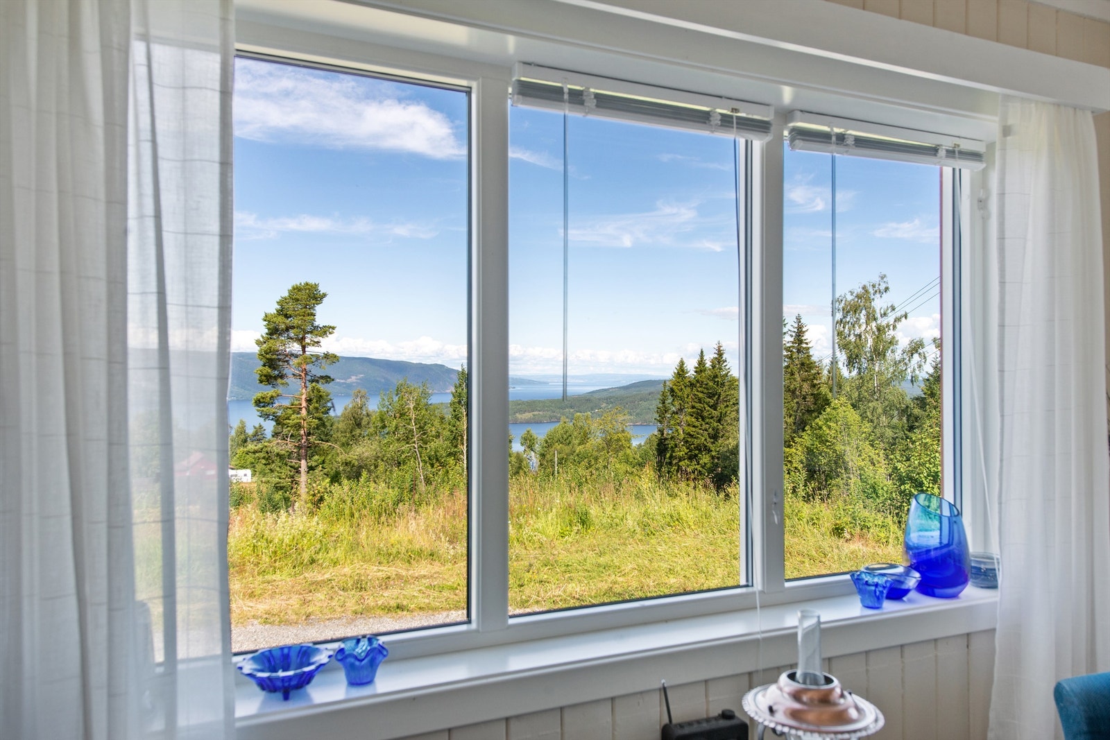 Vinduer er skiftet etappevis i perioden 2006-2025. Galleribilde