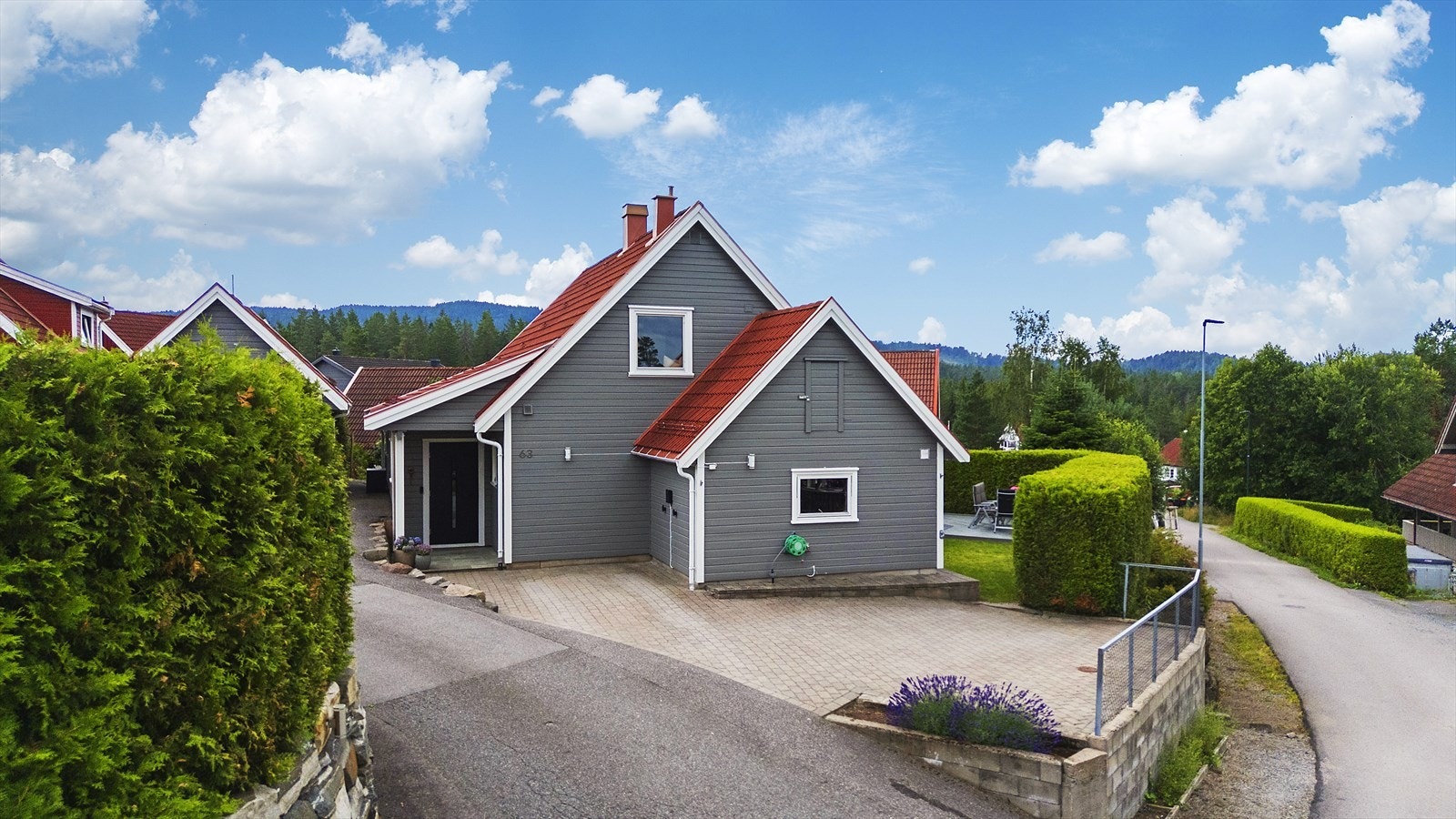 Eiendommen har en rolig og meget barnevennlig beliggenhet. Galleribilde