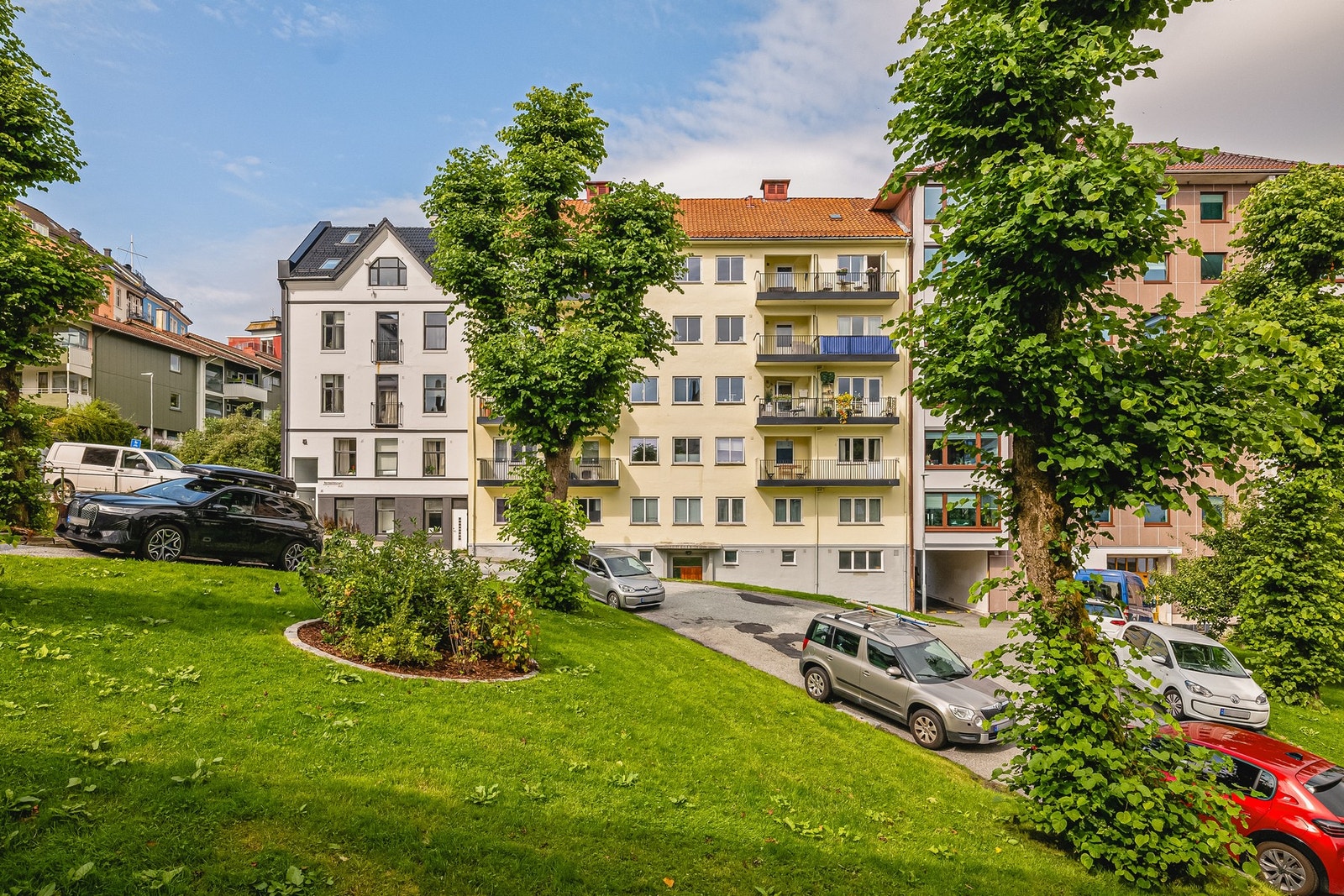Her finner du flotte parker, koselige kafeer og en blanding av gammel og ny arkitektur Galleribilde