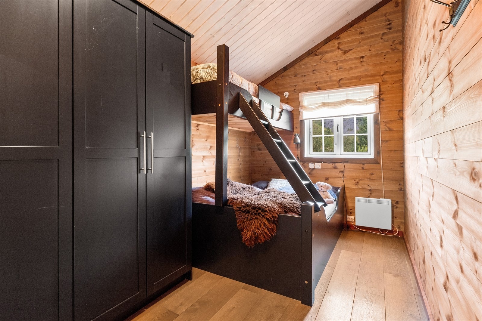 Soverom i ekstradel Galleribilde