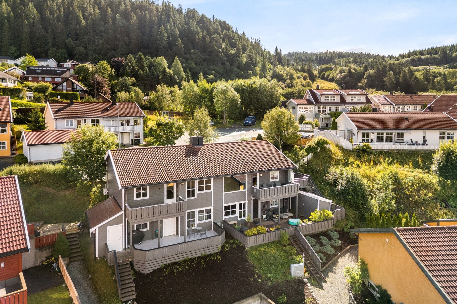 Proaktiv Eiendomsmegling ved Eirik Døsen har gleden av å presentere en 1/4-part med stort potensial på attraktive Nedre Steinan. Galleribilde