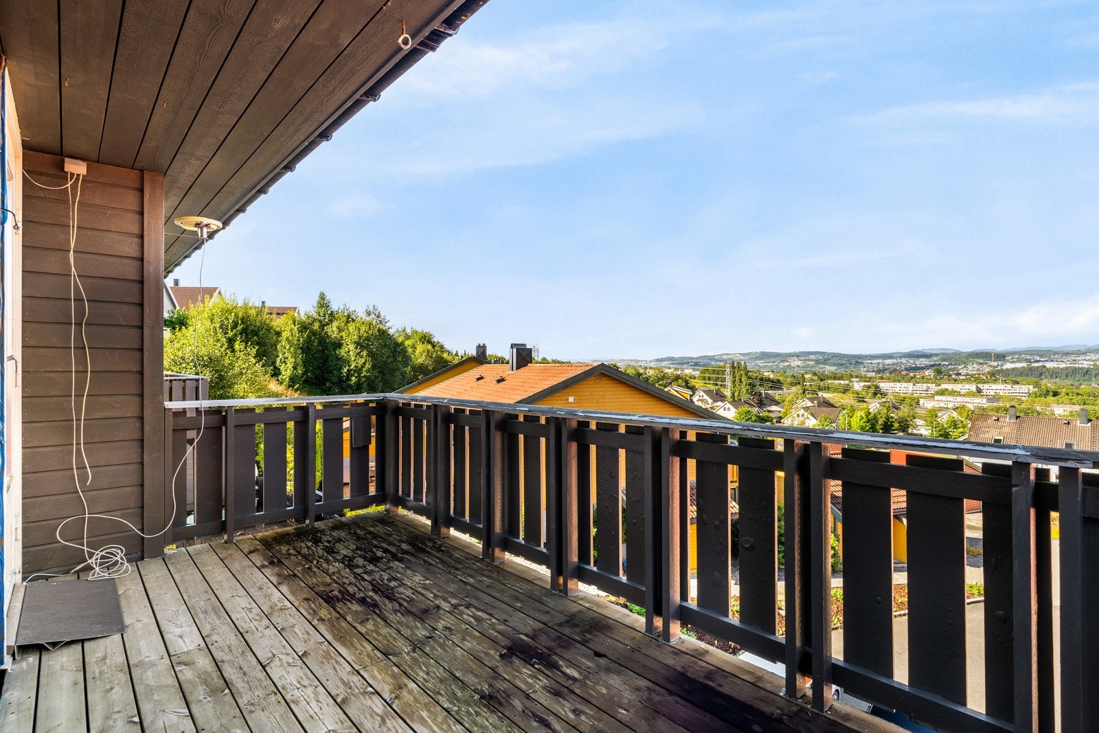 Med delvis overbygg kan man anvende uteplassen uansett vær. Galleribilde