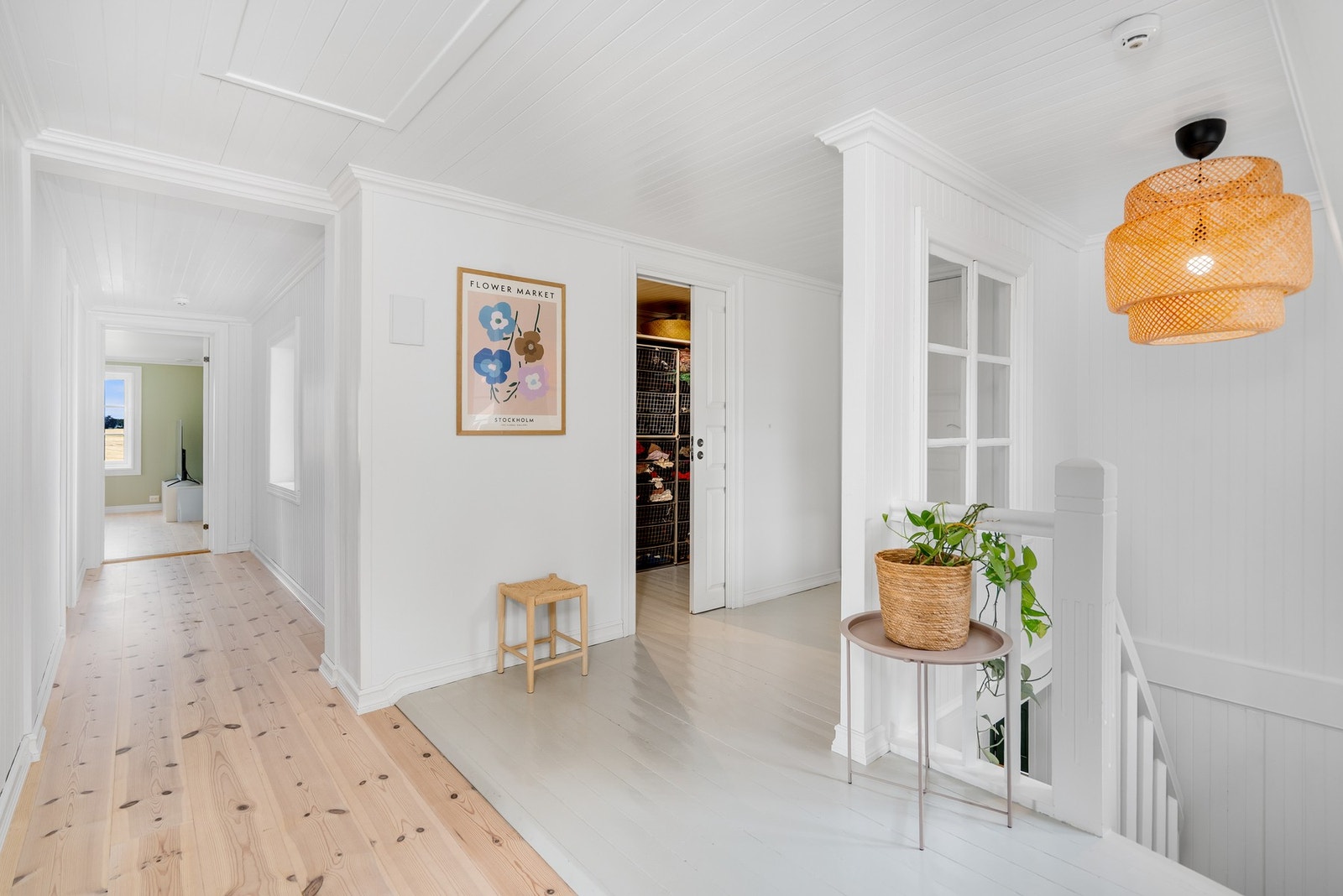 Gang/trapperom 2.etasje. Galleribilde