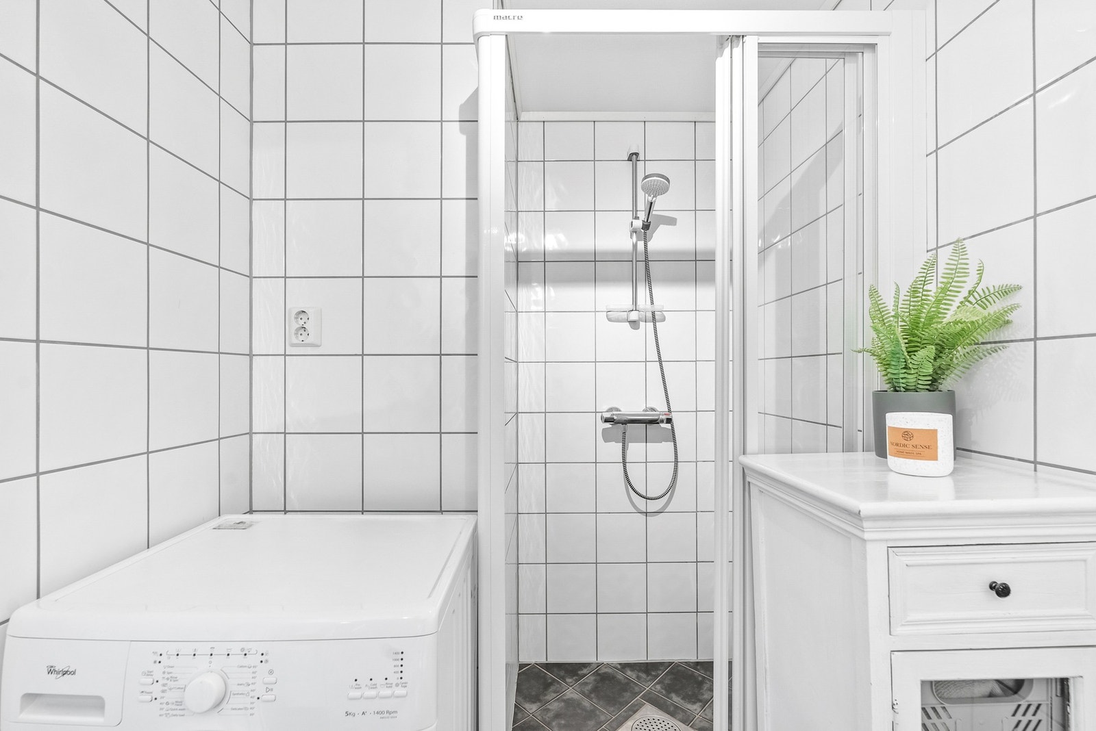 Og opplegg for vaskemaskin Galleribilde