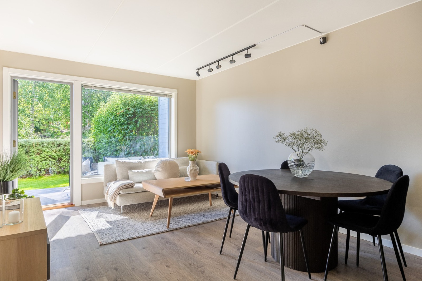 Skullerudskogen 9 presenteres av EIE Eiendomsmegling ved Helene Antone Norstrøm. Galleribilde