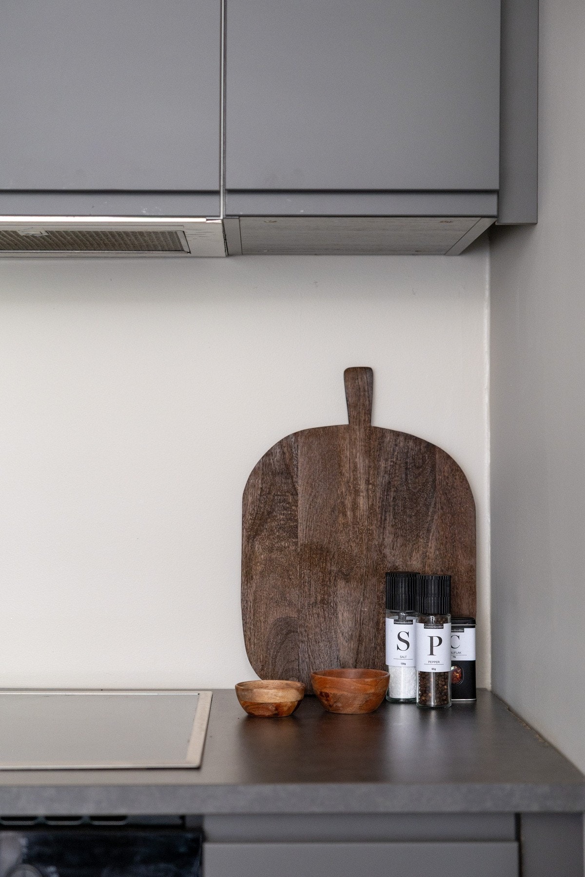 Det er integrerte hvitevarer, som gir kjøkkenet et godt helhetsuttrykk. Galleribilde