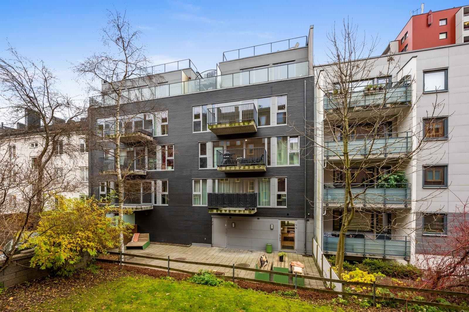 Fasade mot bakgård Galleribilde