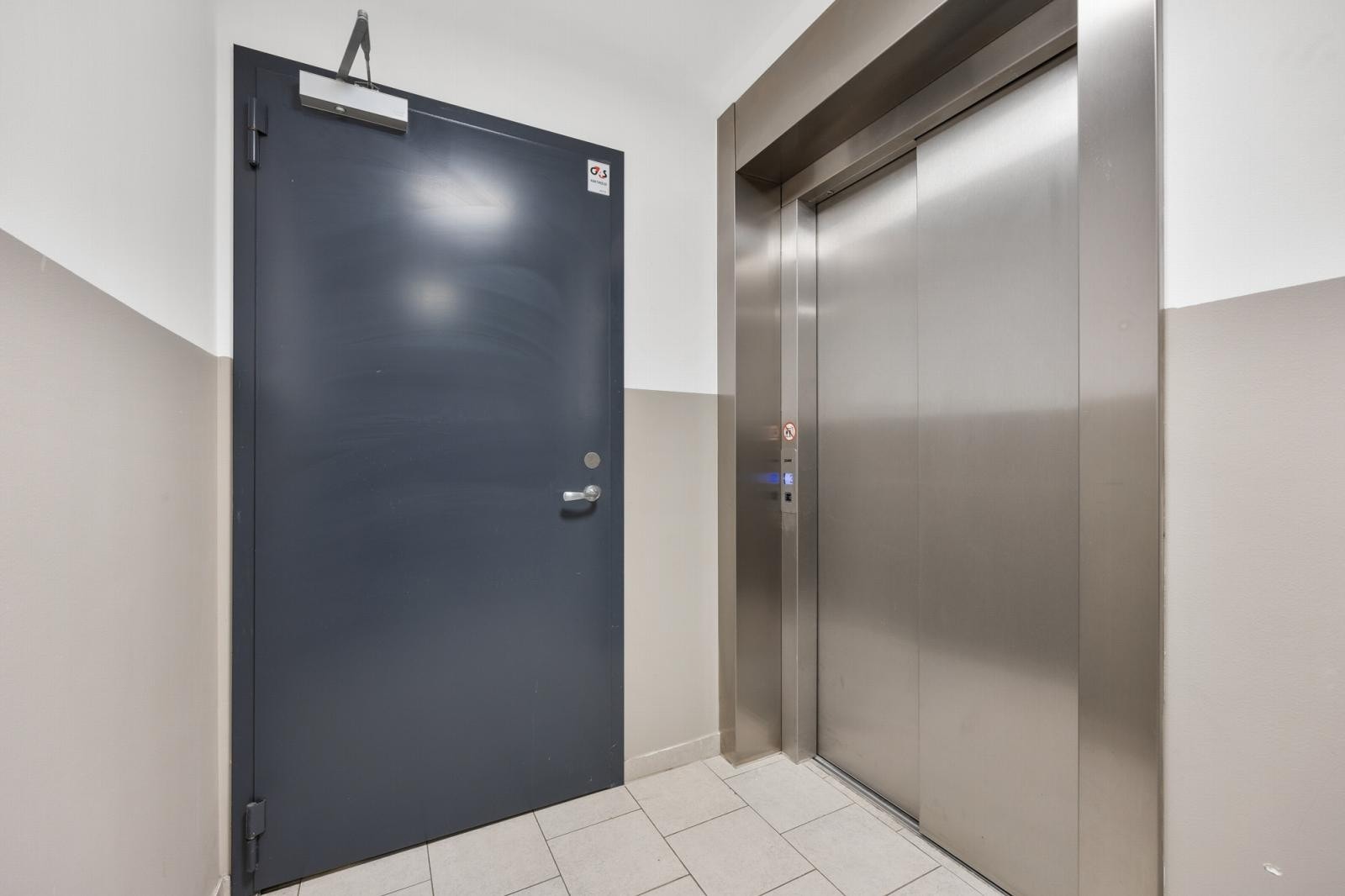 Heis fra kjeller til 5. etg. Galleribilde