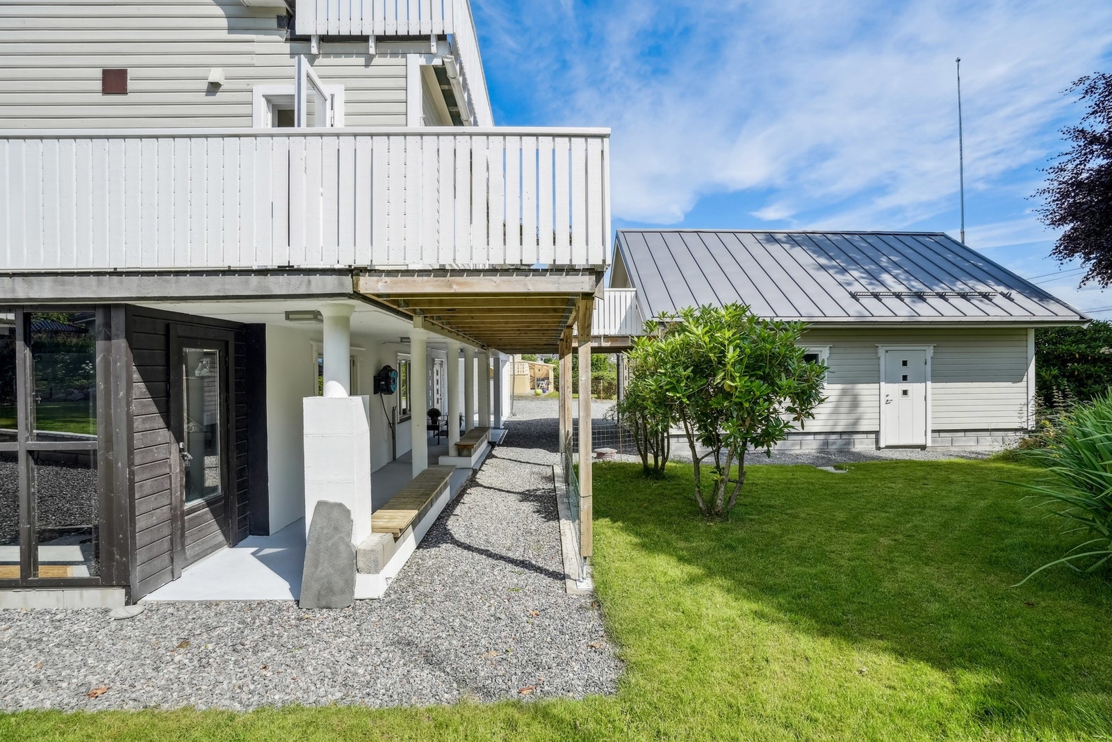 Det er godt med oppbevaringsmuligheter både utvendig og innvendig. Galleribilde