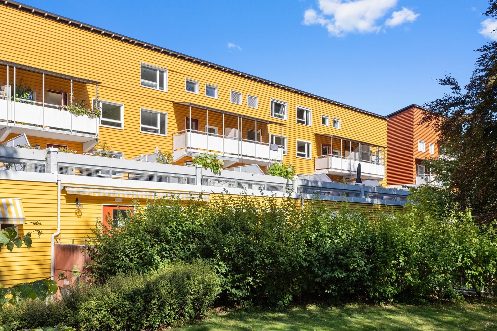 Fasade Gustav Vigelands vei 50. Galleribilde