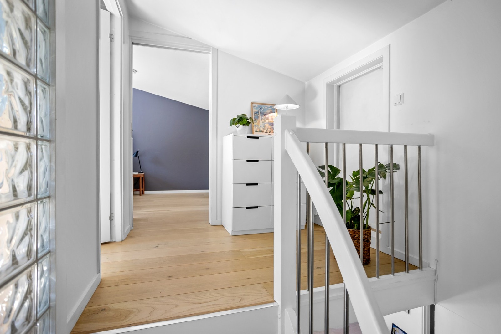 Trapperom i 5. etasje. Galleribilde