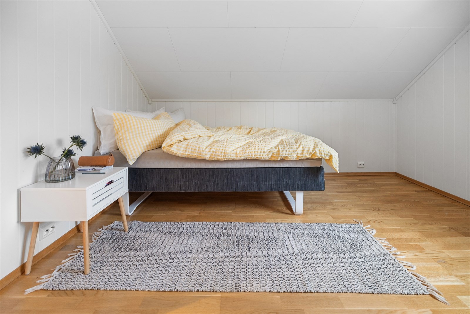 Soverom nr. 1. Galleribilde