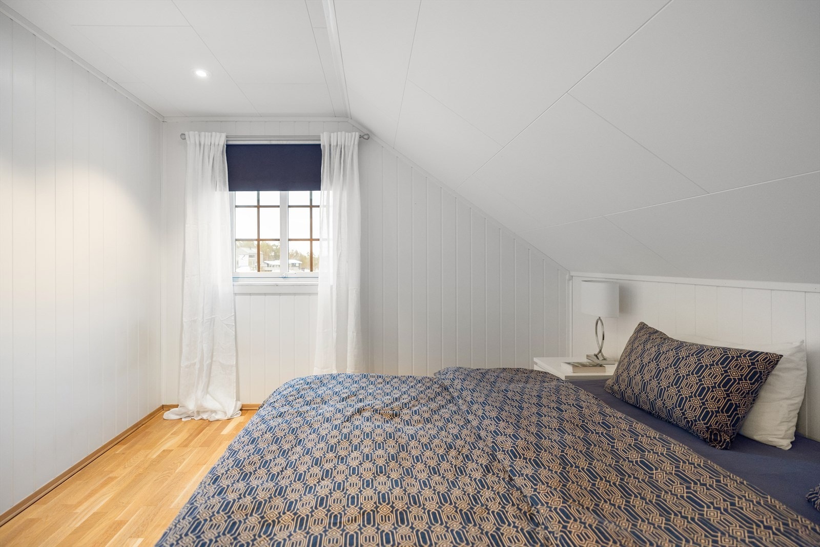 Soverom nr. 3. Galleribilde