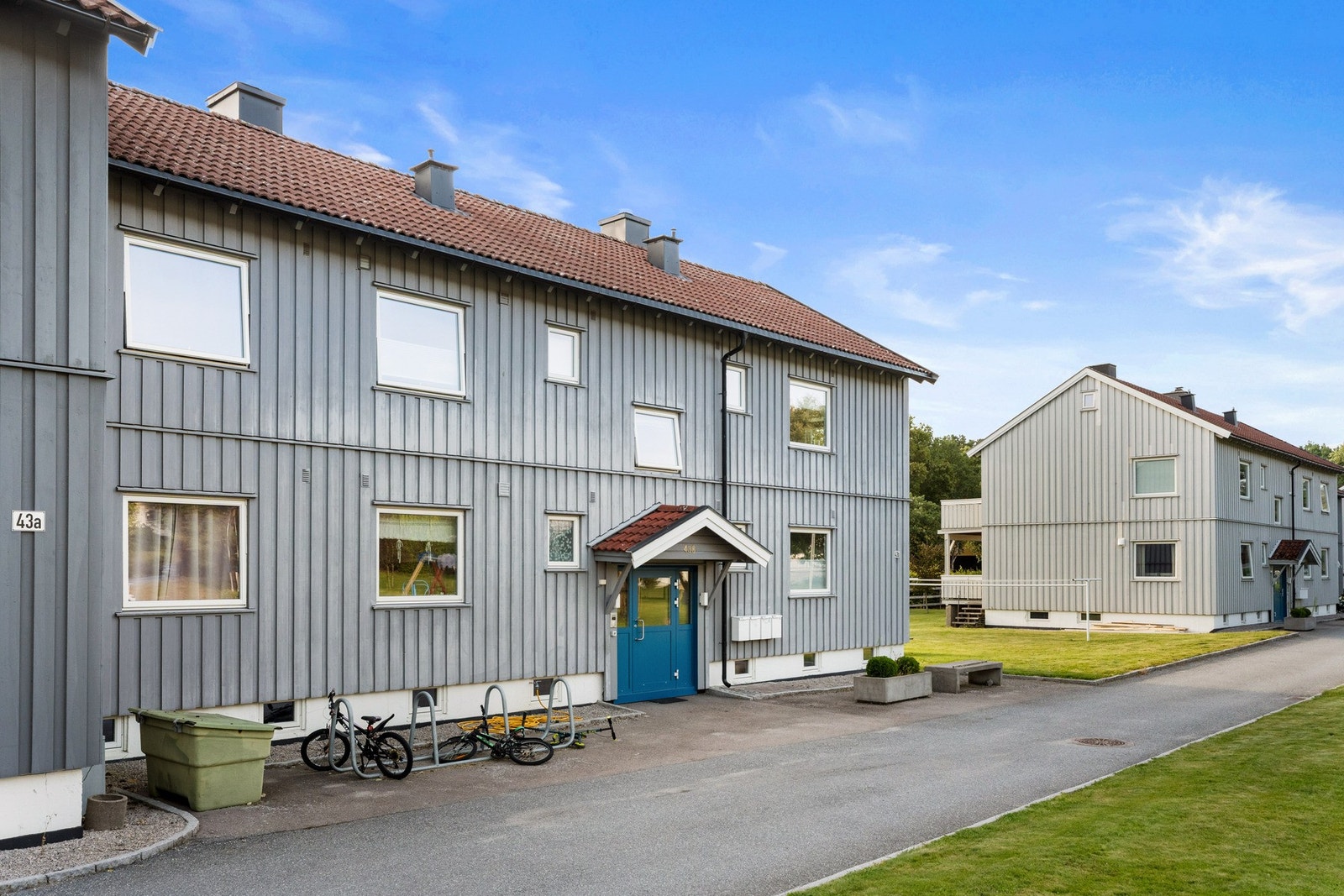 Barnevennlige omgivelser og gangavstand til skole/barnehage. Galleribilde