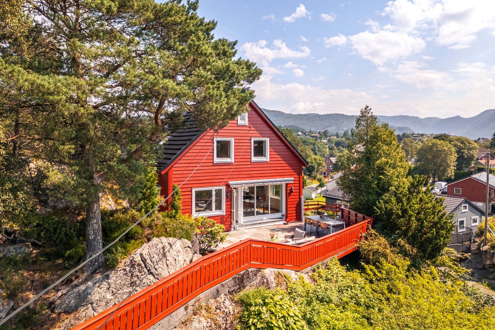 - Bekkjarvikveien 4 presentert av Privatmegleren v/ Olav Fretland - Galleribilde