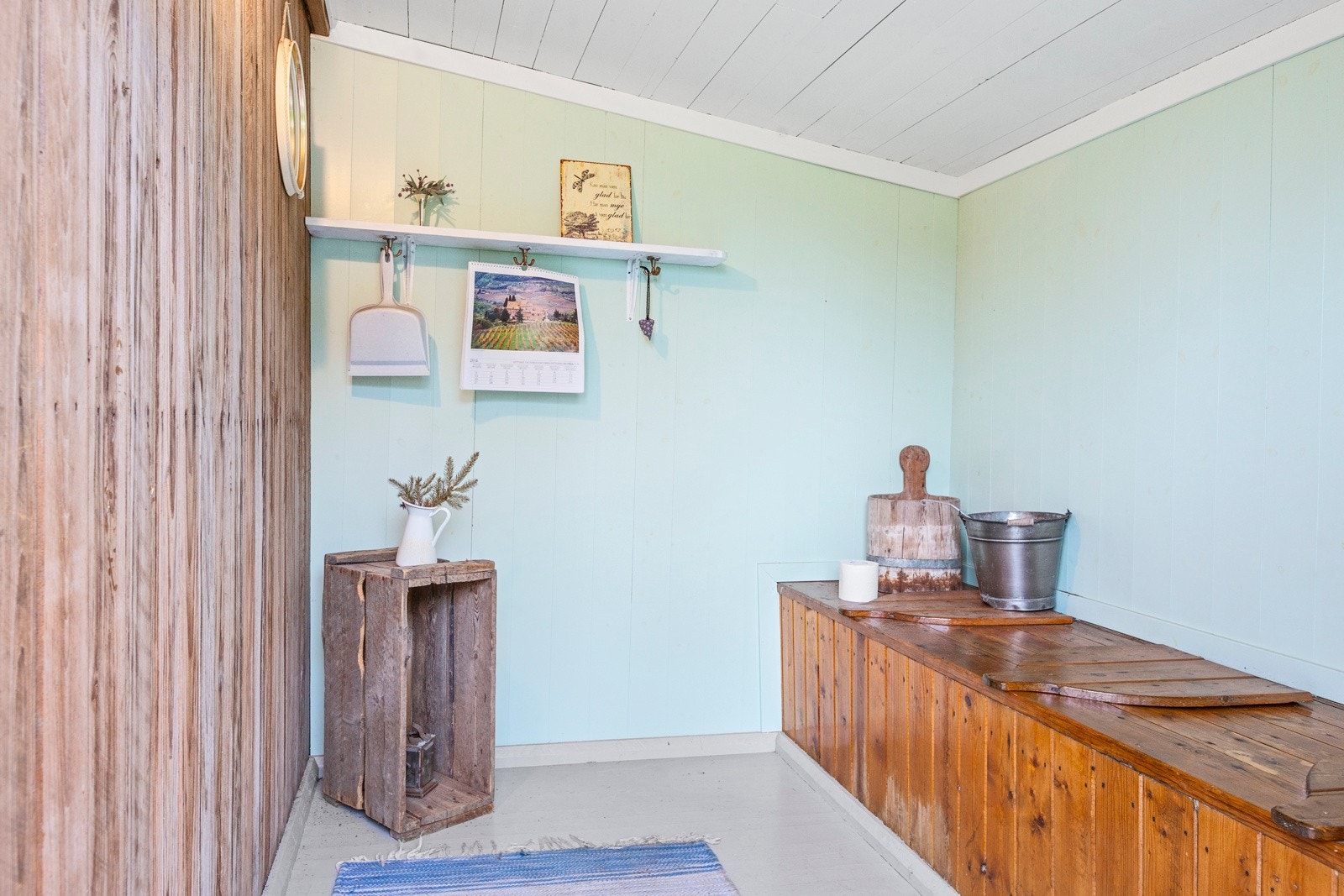 3 seter... Galleribilde