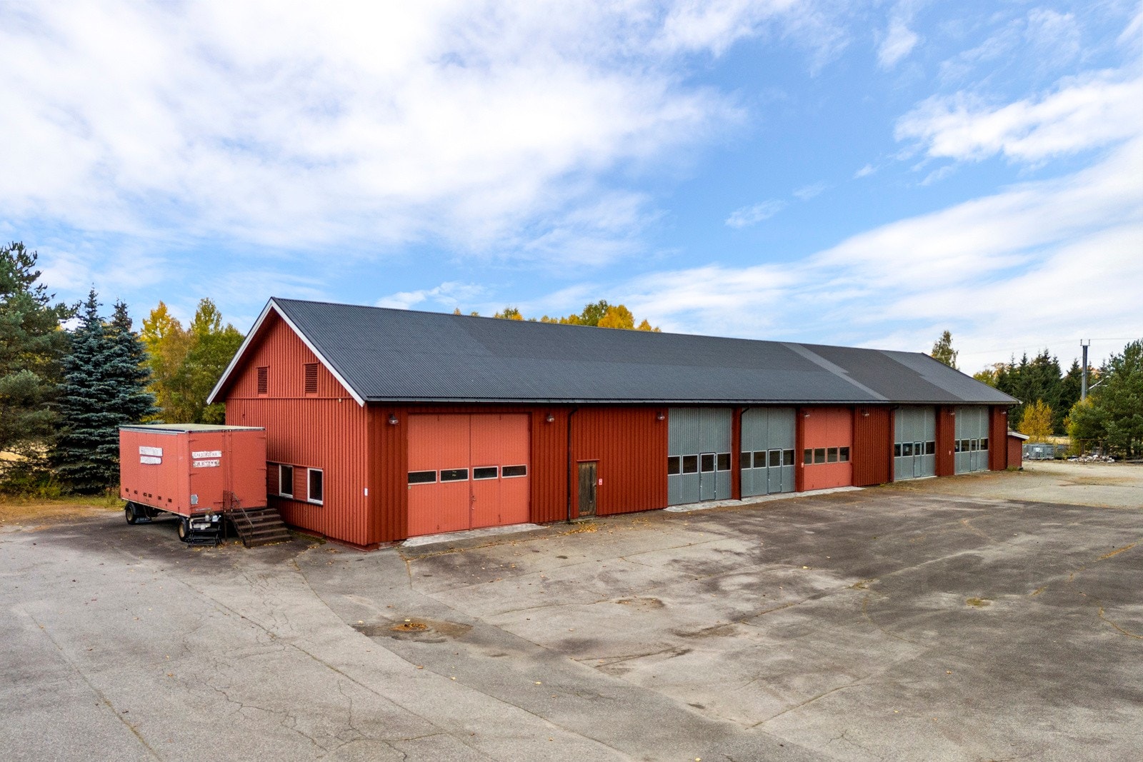 Redskapshuset med verksted er et meget anvendelig bygg med flere potensielle muligheter for utnyttelse Galleribilde