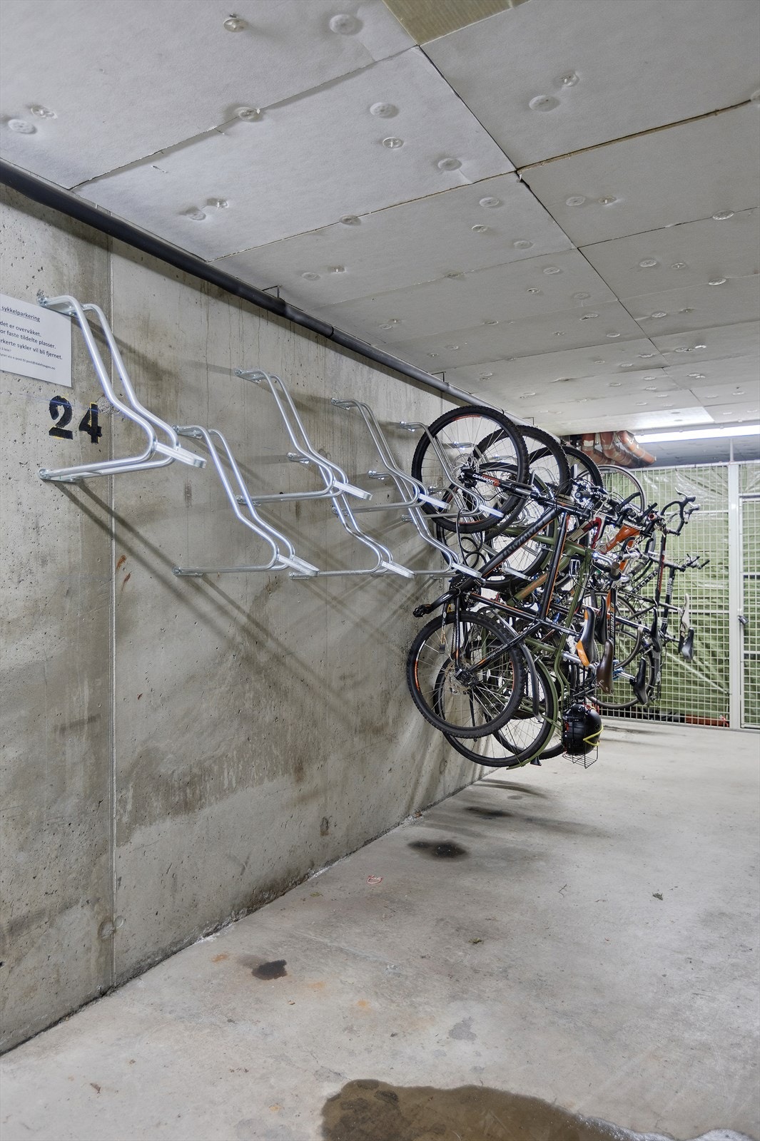 Sykkelparkering. Galleribilde