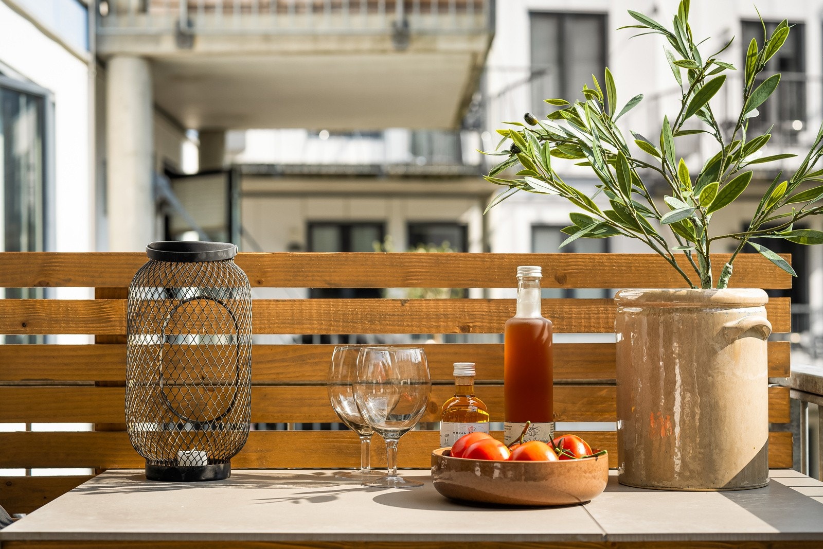 Det er gassuttakt til grill på balkongen Galleribilde