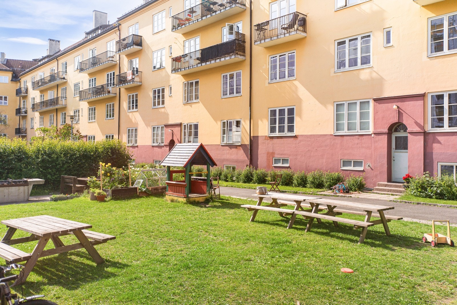 Meget attraktiv beliggenhet i populær gård på Vøyenvollen! Galleribilde