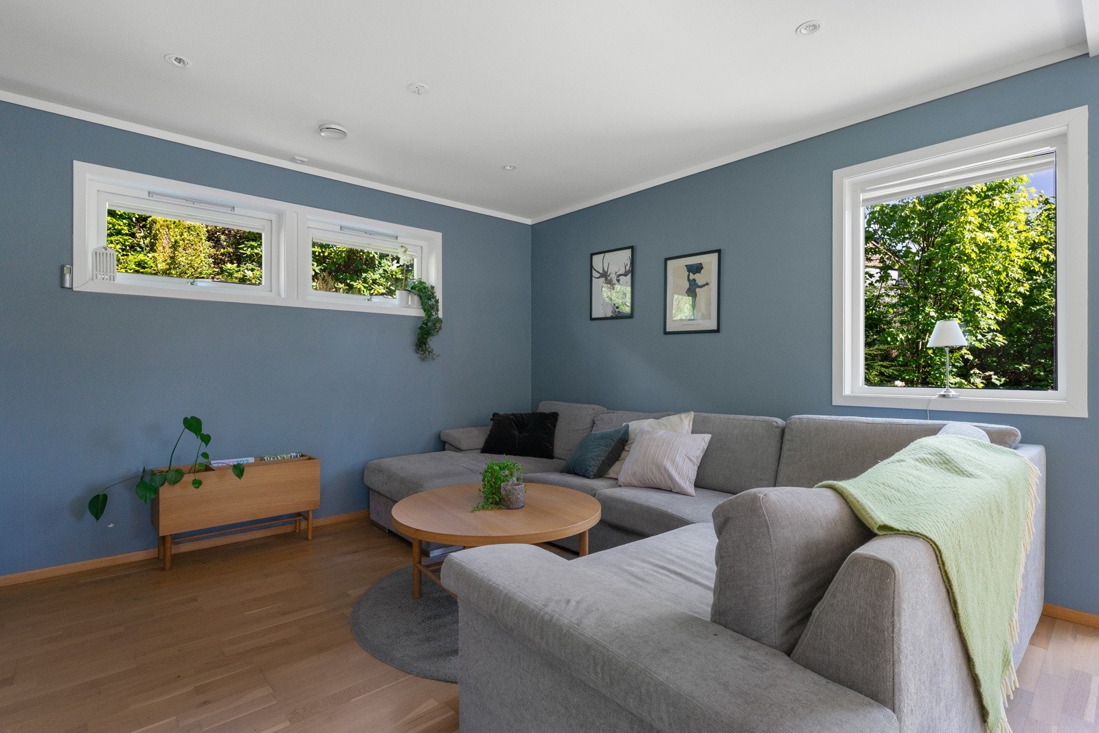 Her har en god plass til å innrede med sofagruppe. Galleribilde