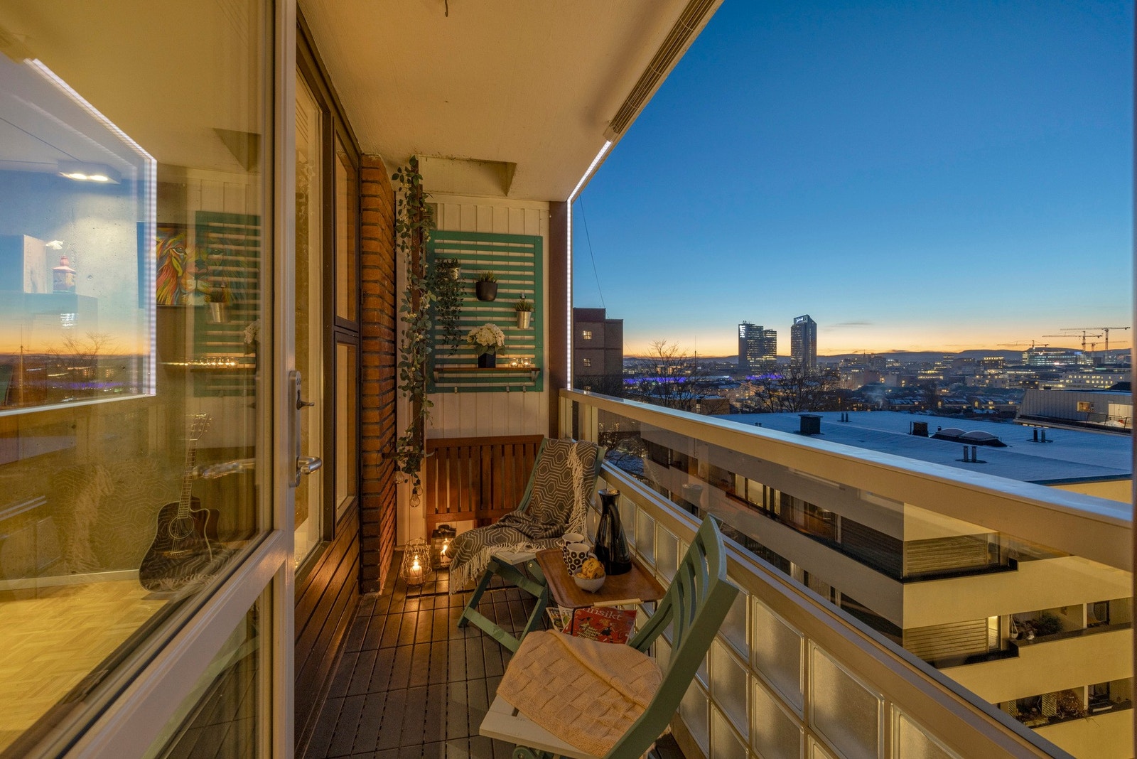 Kveldsstemning fra balkongen Galleribilde