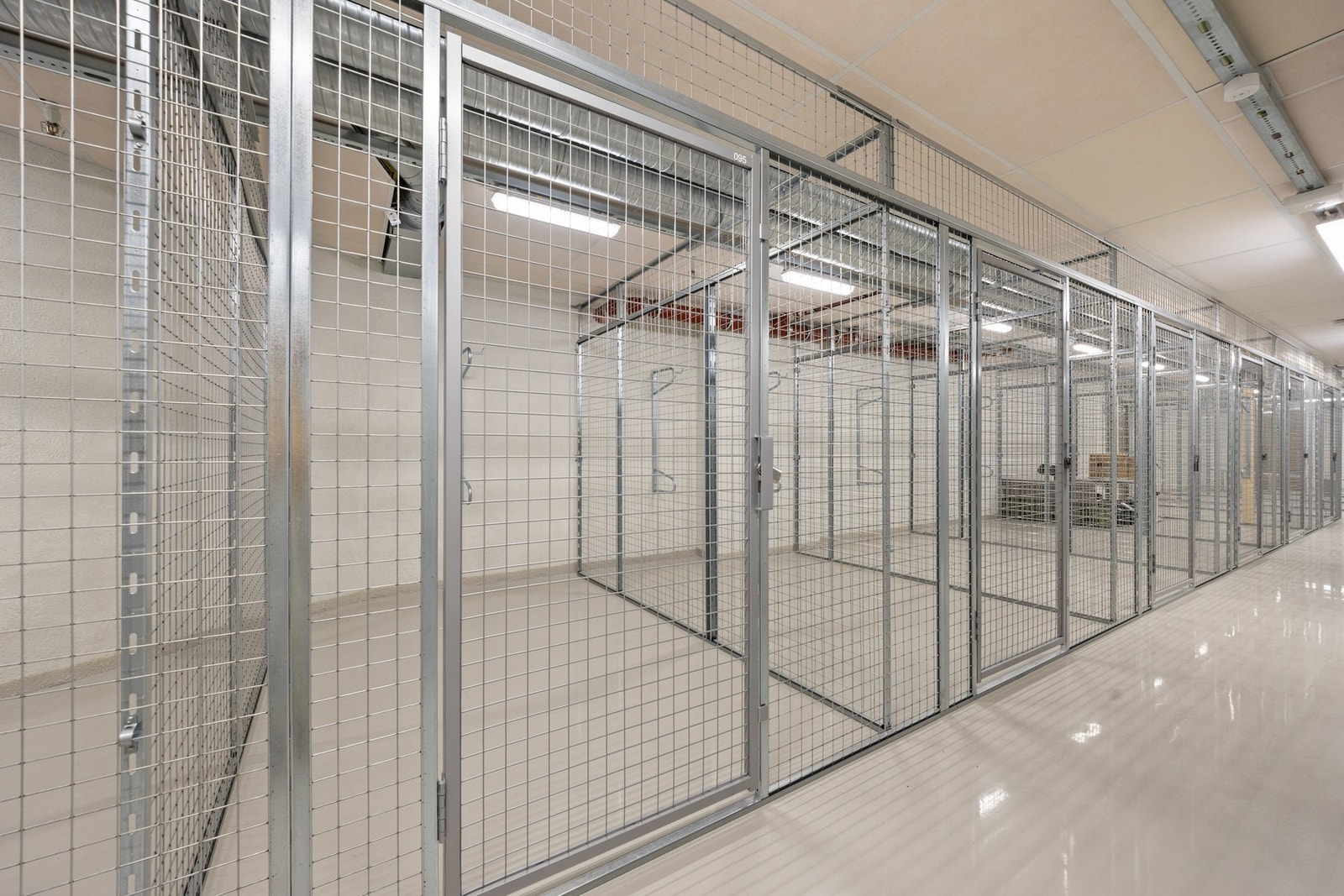 Romslig bod på 6 kvm Galleribilde