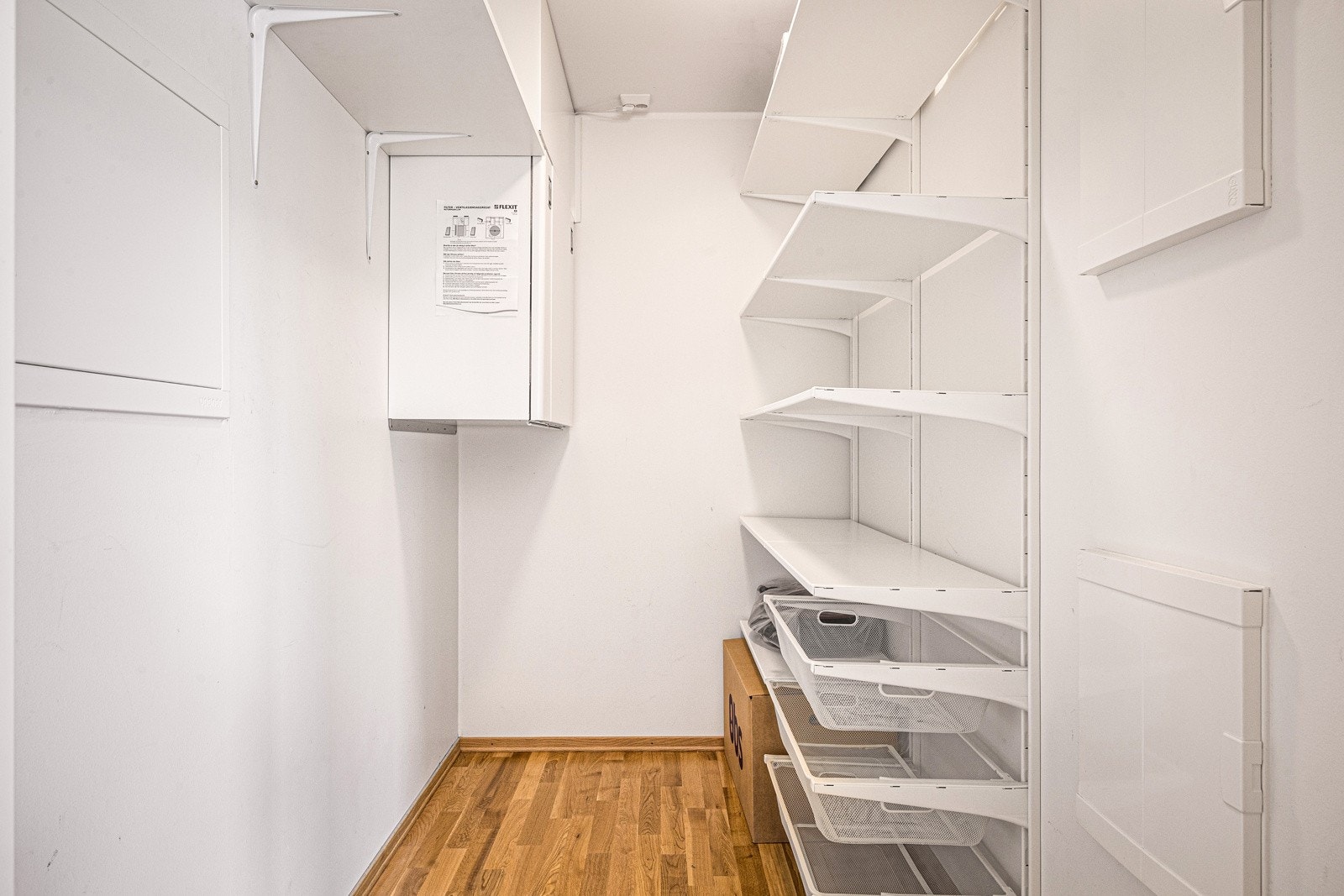 - Bod, og du har også en bod til i kjelleren - Galleribilde