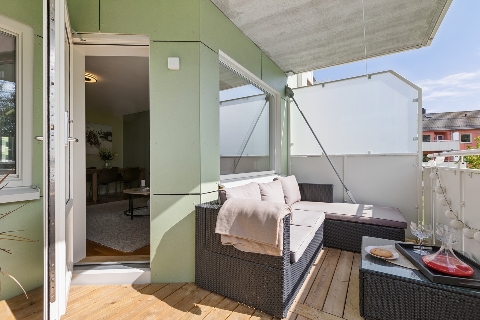 Balkongen ble utvidet i forbindelse med rehabiliteringen, og måler 8 kvm. Galleribilde