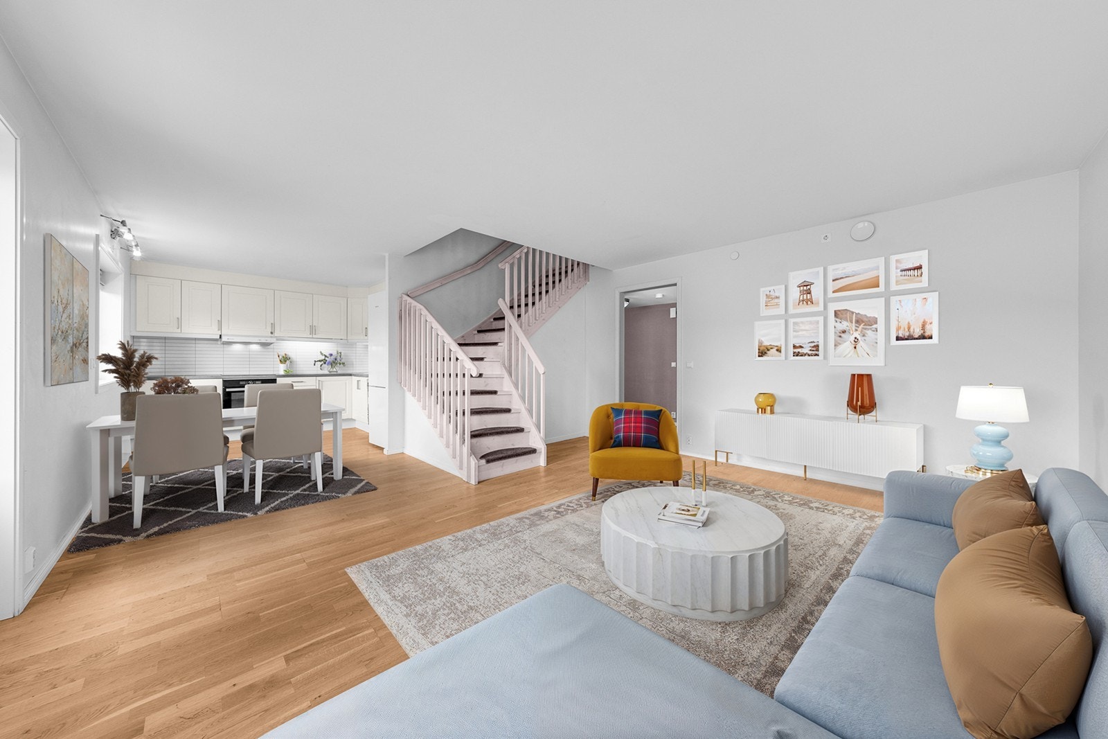 Stue og kjøkken med digital styling Galleribilde