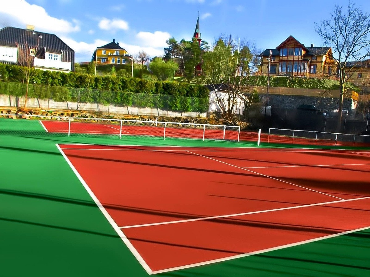 Tennisbane på Ormøya Galleribilde