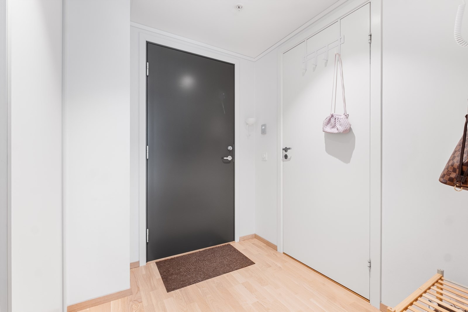 Entré. Galleribilde