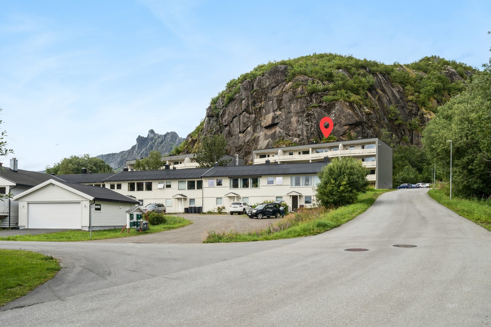 Last ned salgsoppgaven for utfyllende informasjon om eiendommen. Velkommen på visning! Galleribilde