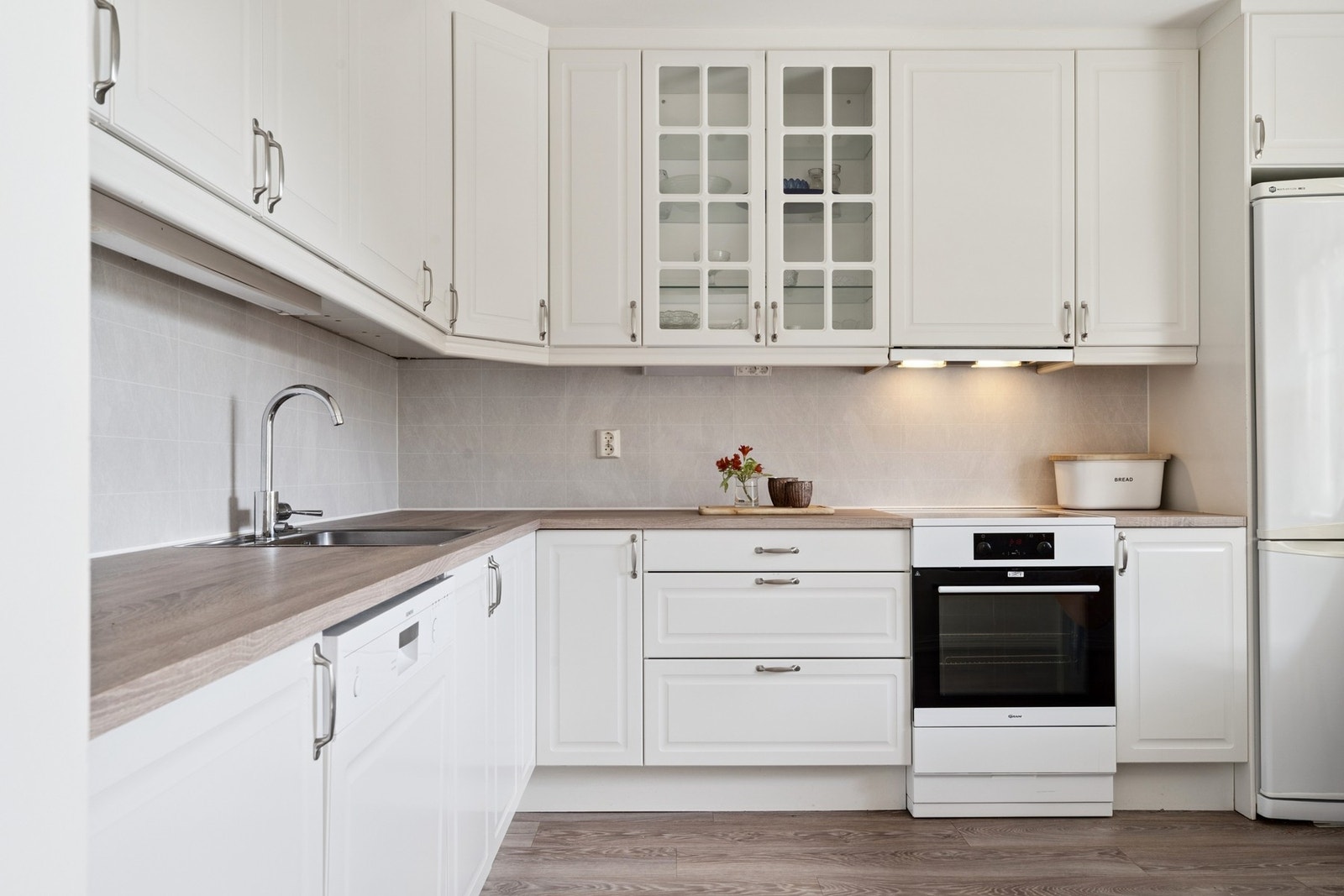 Oppvaskmaskinen medfølger. Galleribilde