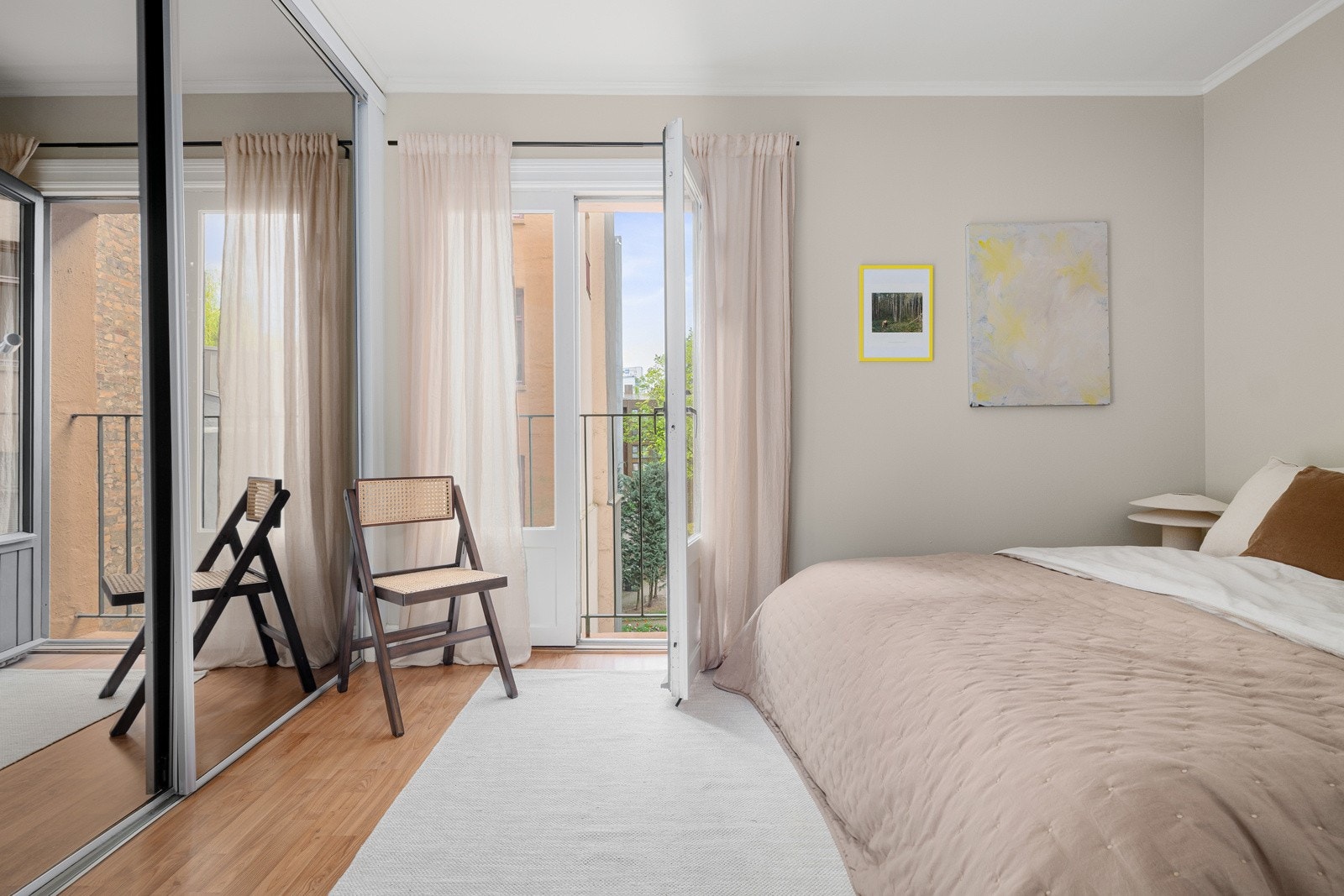 Den franske balkongen gir rikelig med lys og god utlufting. Galleribilde