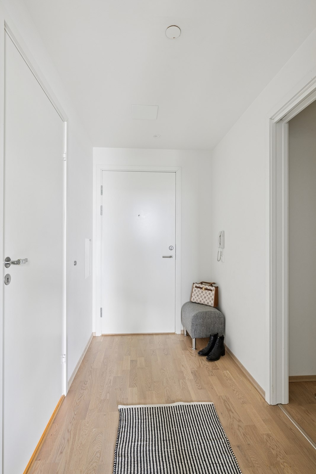 Det disponeres en bod i kjeller på 6 kvm Galleribilde