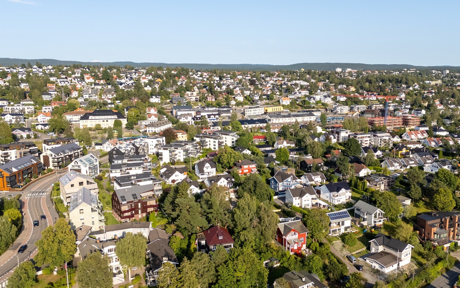 Området byr på gode tur- og rekreasjonsmuligheter ved bla. Ekebergsletta, Brannfjell, ved Oslofjorden med flere fine badeplasser og i Østmarka. Galleribilde