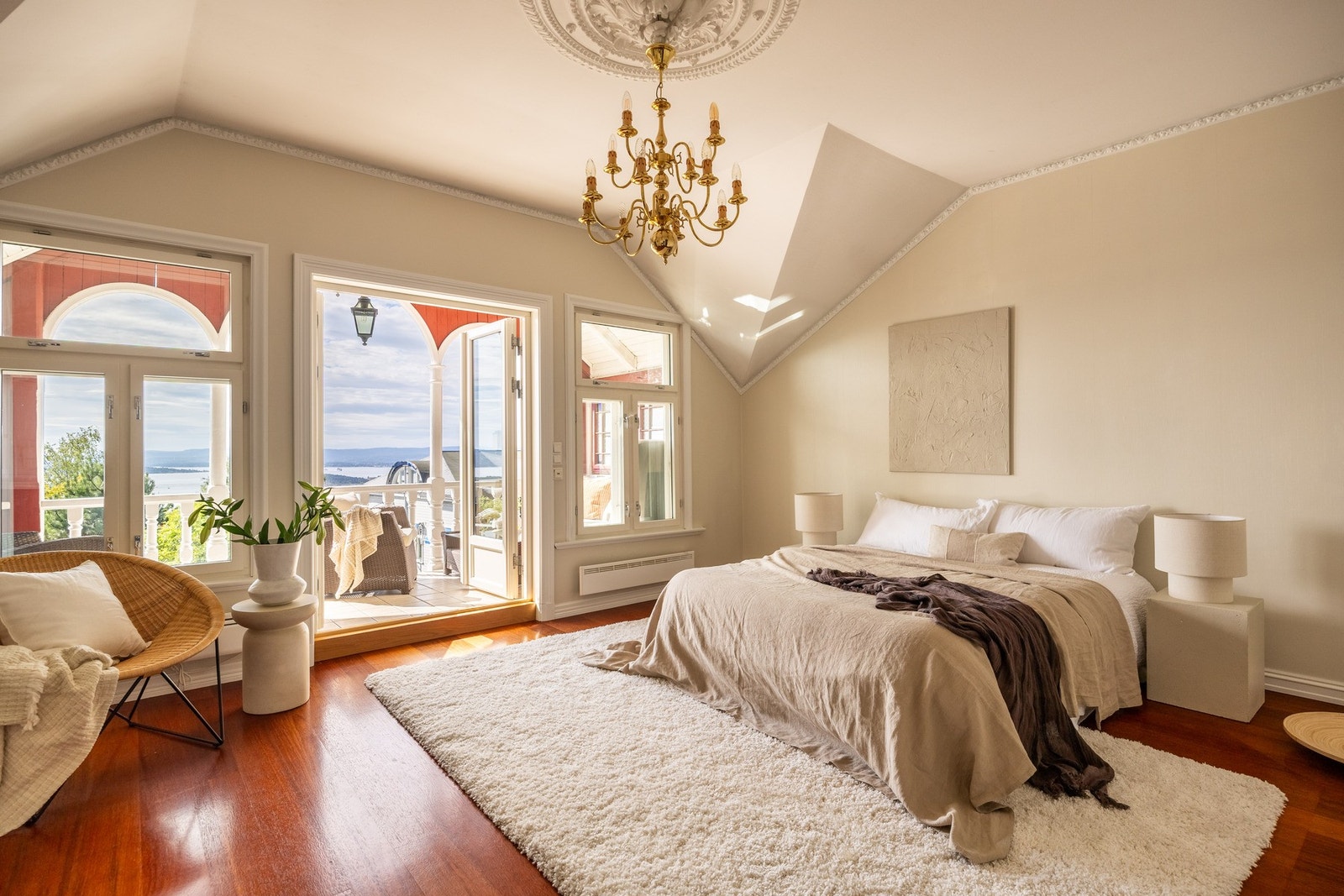 Stue i 2. etasje som i dag benyttes som soverom. Galleribilde