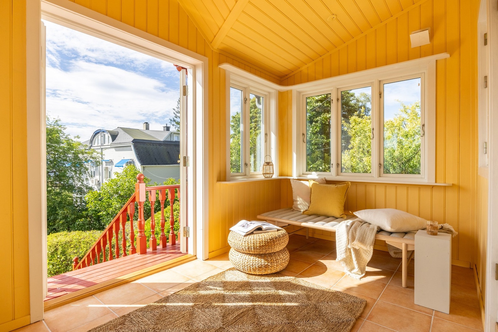 Vinterhage med direkte tilkomst til skjermet hage. Galleribilde